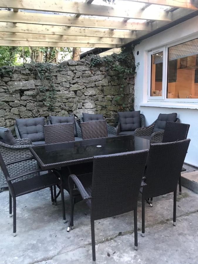 6 Eyre Square Lane Apartamento Galway Exterior foto