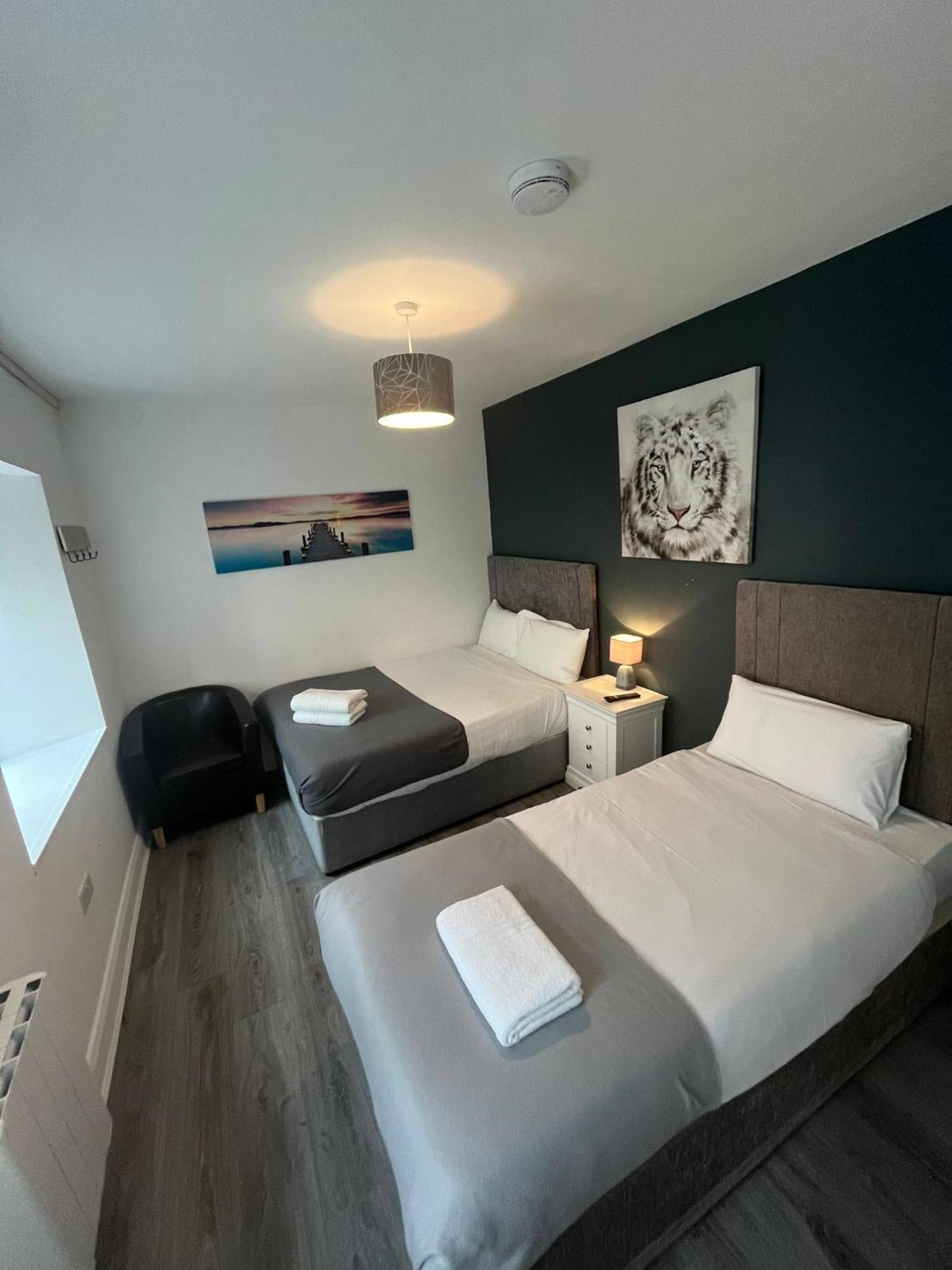 6 Eyre Square Lane Apartamento Galway Exterior foto